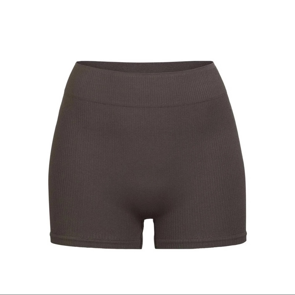 Skims stretch rib shorts